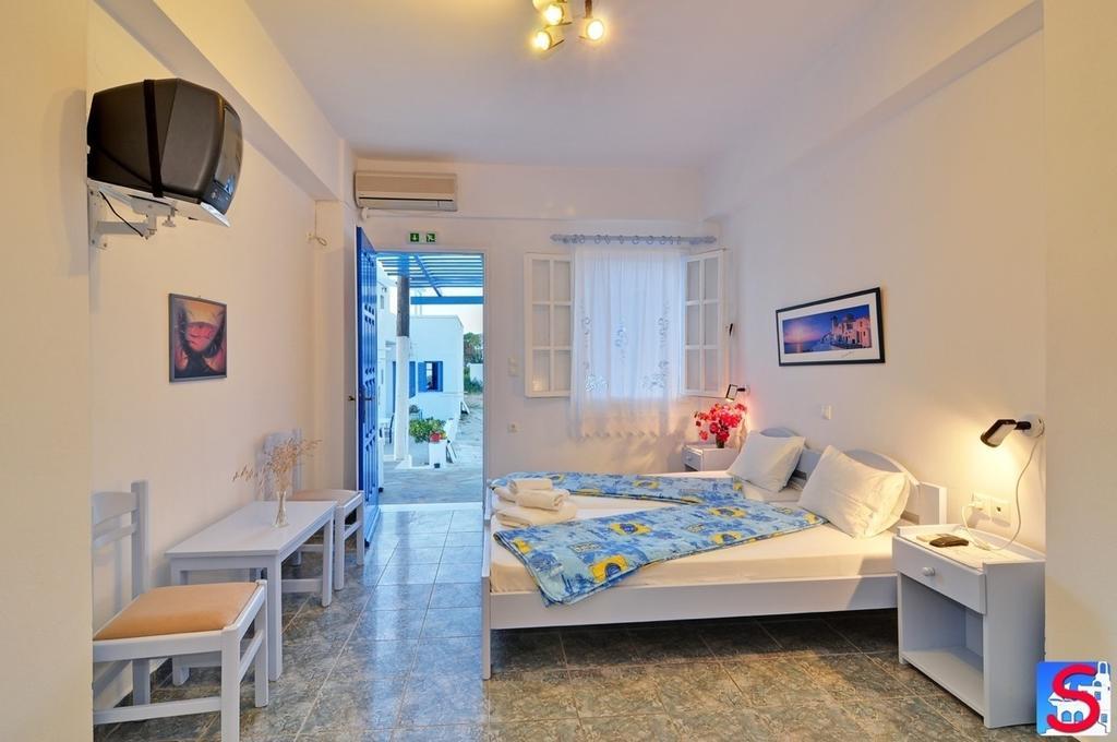 Soultana Rooms & Studios Поллонія Екстер'єр фото